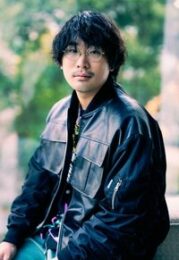 阪元裕吾