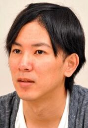 諫山創