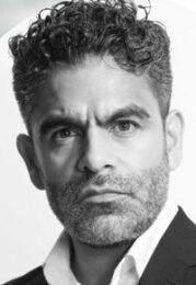 Adrián Vázquez
