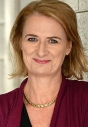 Ann McElhinney