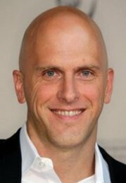 Bradley Buecker