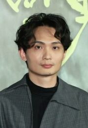 Chen-Hao Yin