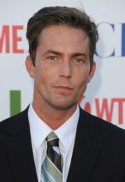Desmond Harrington
