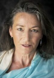 Dra McKay