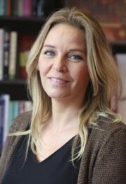Esther Verhoef