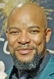 Hlomla Dandala