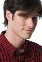 Kyle Molzan