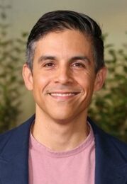 Matthew López