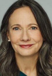 Miriam Smith