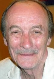 Oliver Smith
