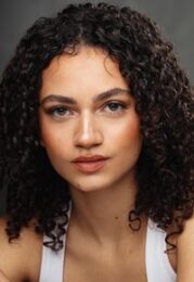 Thalia Elansari