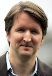 Tom Hooper