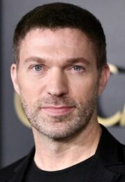 Travis Knight